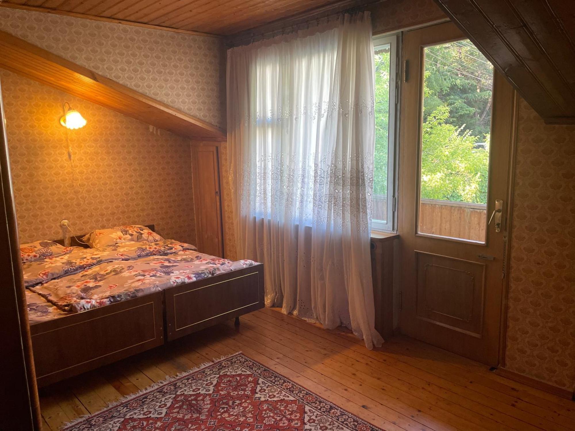 Guest House Raisa Dilijan Exterior foto